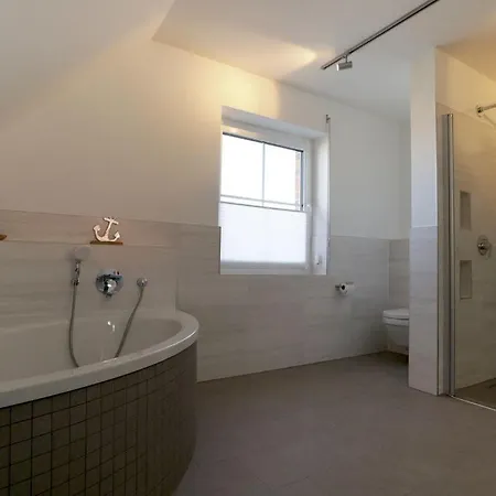 Kapitaenshaus * Groß Schwansee