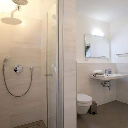 Kapitaenshaus * Groß Schwansee