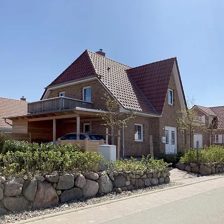 Apartment Kapitaenshaus Groß Schwansee