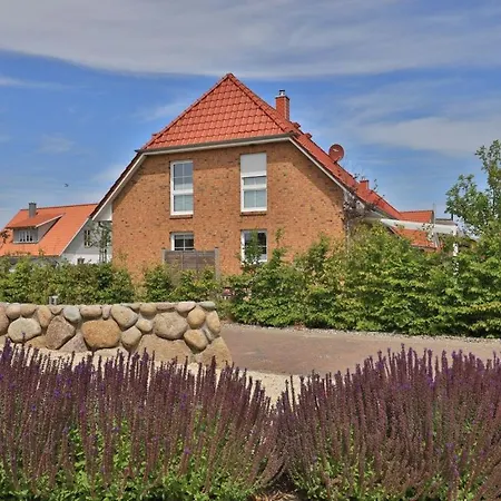 Kapitaenshaus * Groß Schwansee